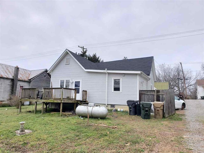 205 Moore St, Clayton, NC 27520
