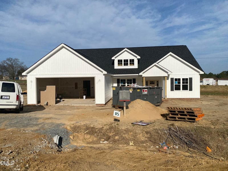 205 N Rabbit Run Dr, Smithfield, NC 27577