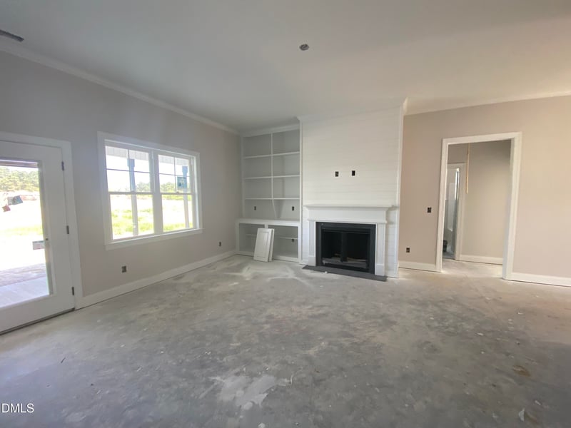 205 N Rabbit Run Dr, Smithfield, NC 27577