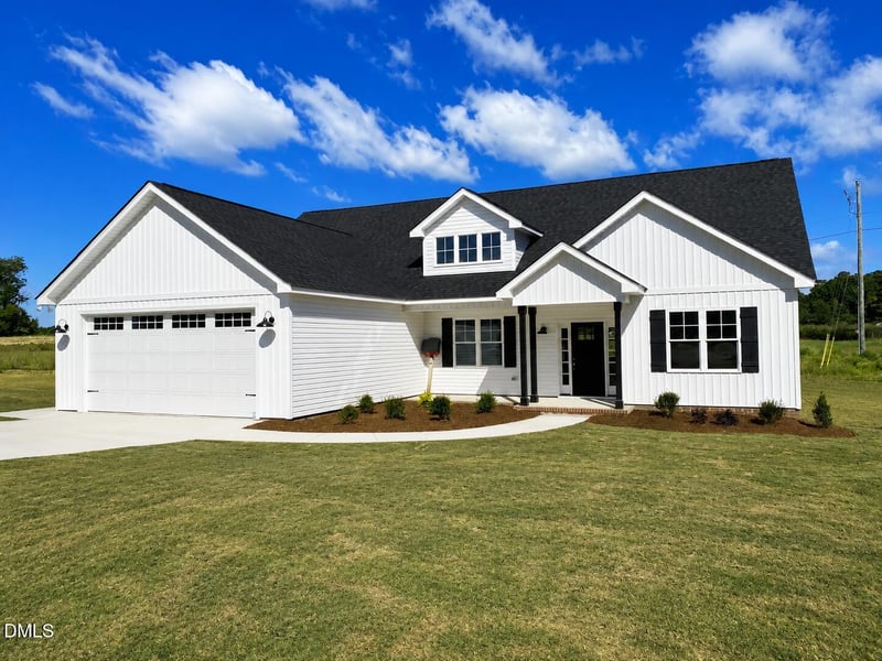 205 N Rabbit Run Dr, Smithfield, NC 27577