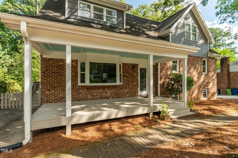205 Northfield Dr, Raleigh, NC 27609