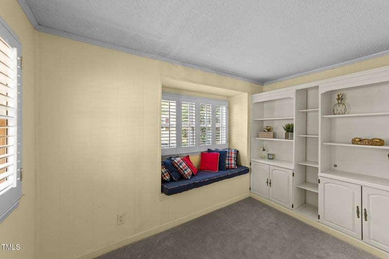 205 Oak Ave, Wake Forest, NC 27587