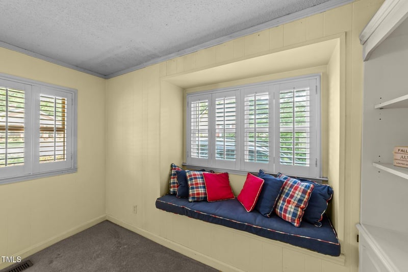 205 Oak Ave, Wake Forest, NC 27587