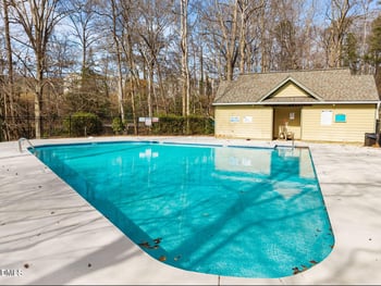 205 Oak Hollow Ct, Raleigh, NC 27613