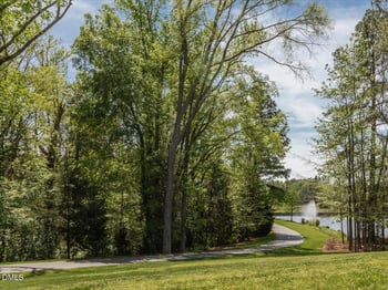 205 Park Bluff Dr, Chapel Hill, NC 27517