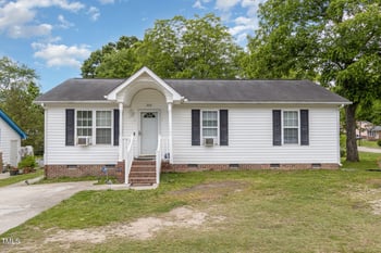 205 Person St, Oxford, NC 27565