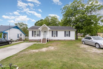 205 Person St, Oxford, NC 27565