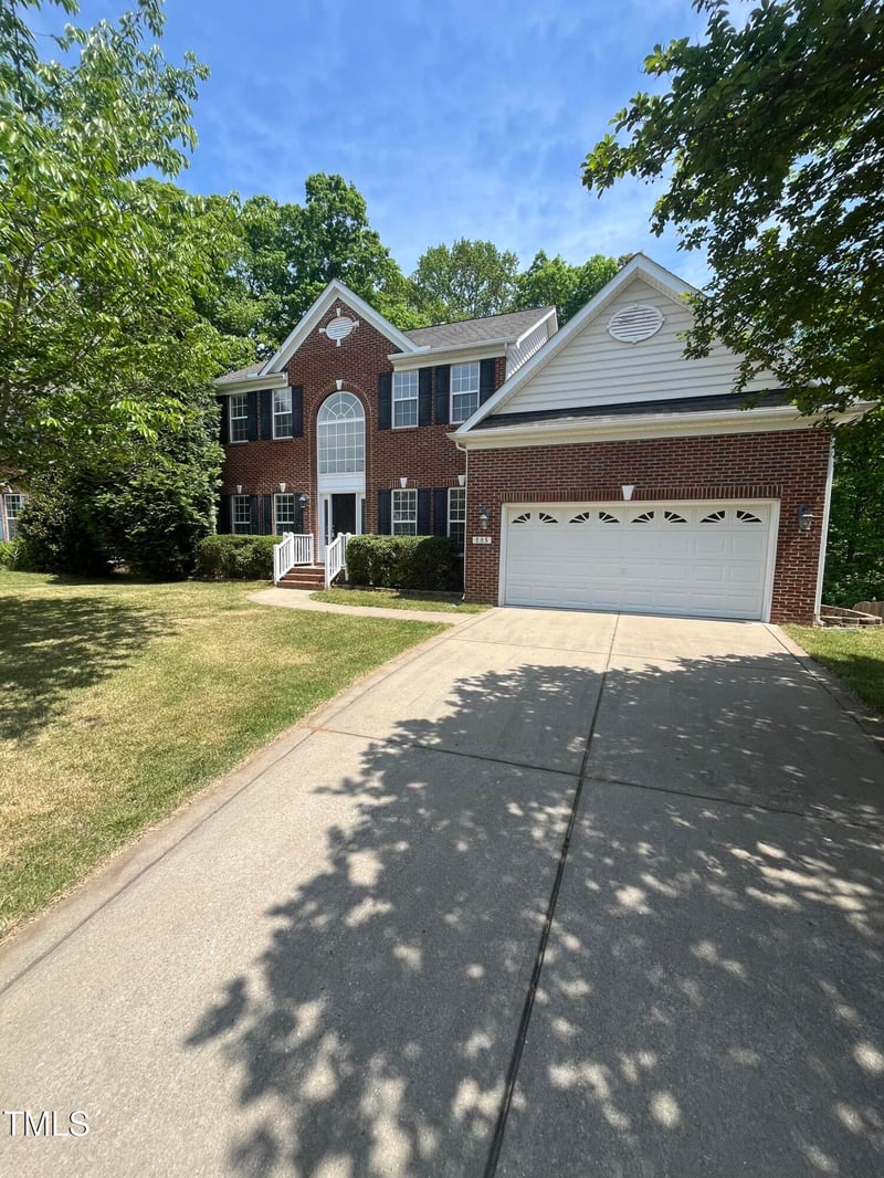 205 Quarryrock Rd, Holly Springs, NC 27540