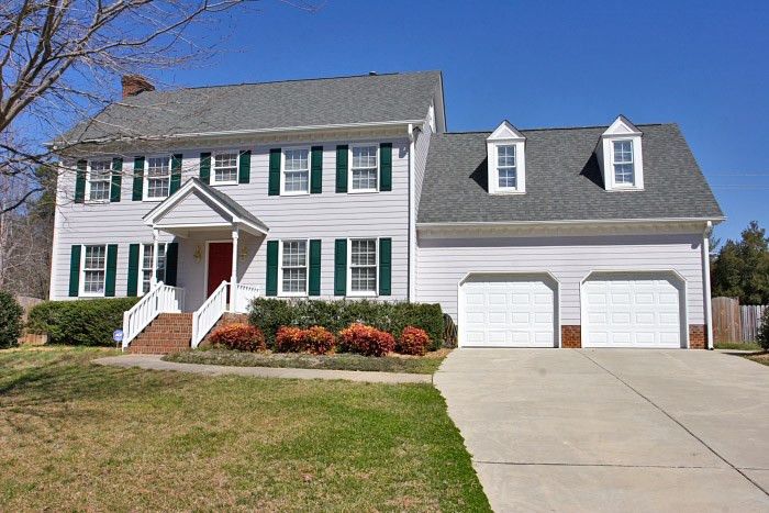 205 Raindrop Ct, Raleigh, NC 27615