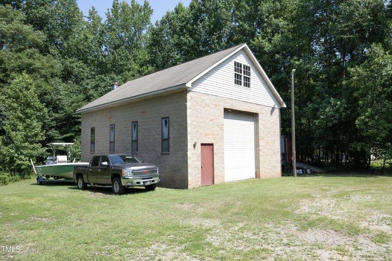 205 Raleigh Farms Rd, Youngsville, NC 27596