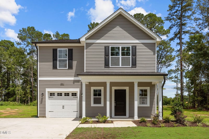 205 Regis Ln #11, Coats, NC 27521