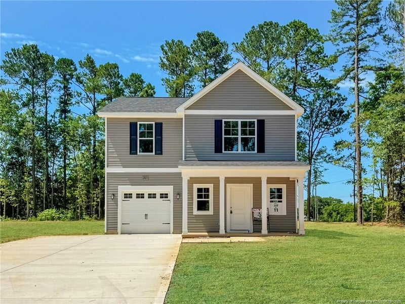 205 Regis Ln, Coats, NC 27521
