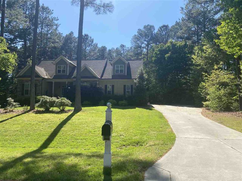 205 Rivers Edge Dr, Youngsville, NC 27596