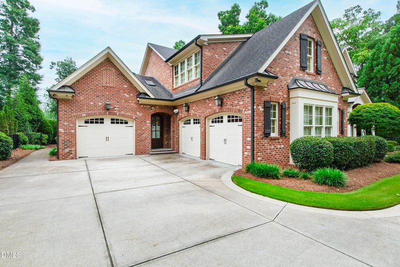 205 Rutherglen Dr, Cary, NC 27511