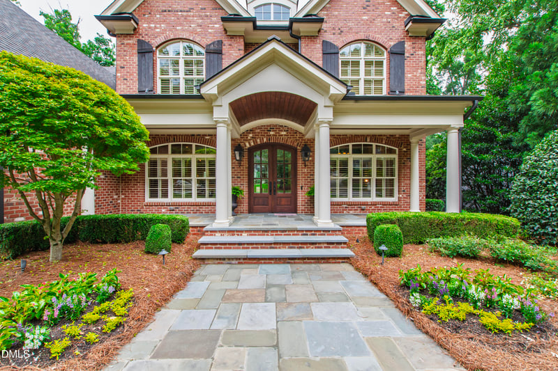 205 Rutherglen Dr, Cary, NC 27511