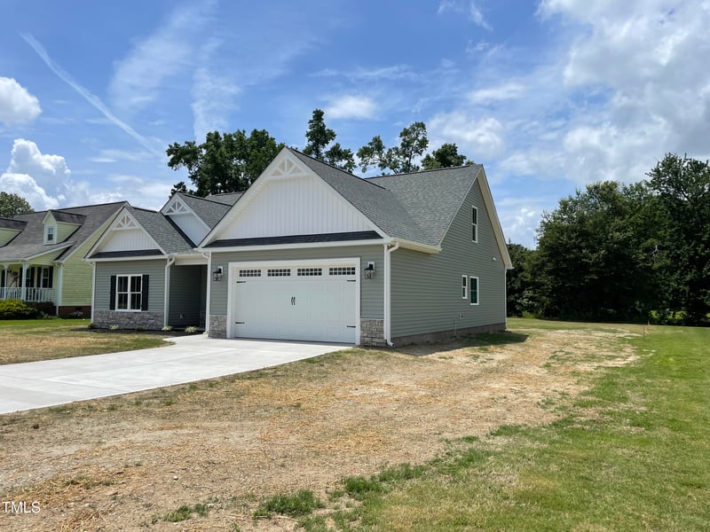 205 Shamrock Rd, Goldsboro, NC 27530
