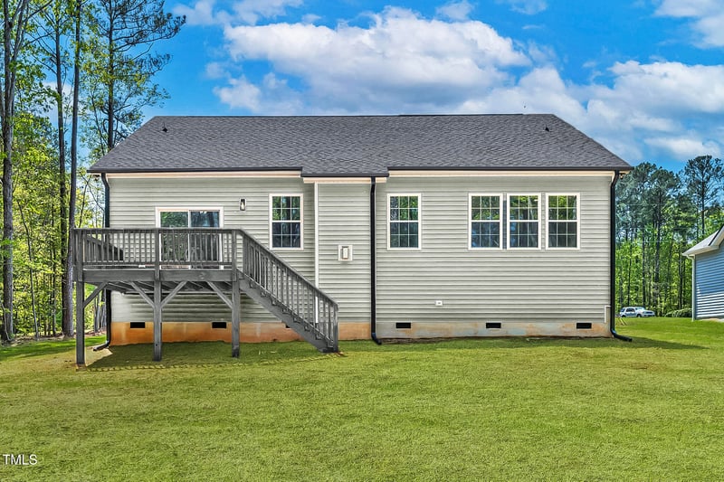 205 Shawnee Dr, Louisburg, NC 27549
