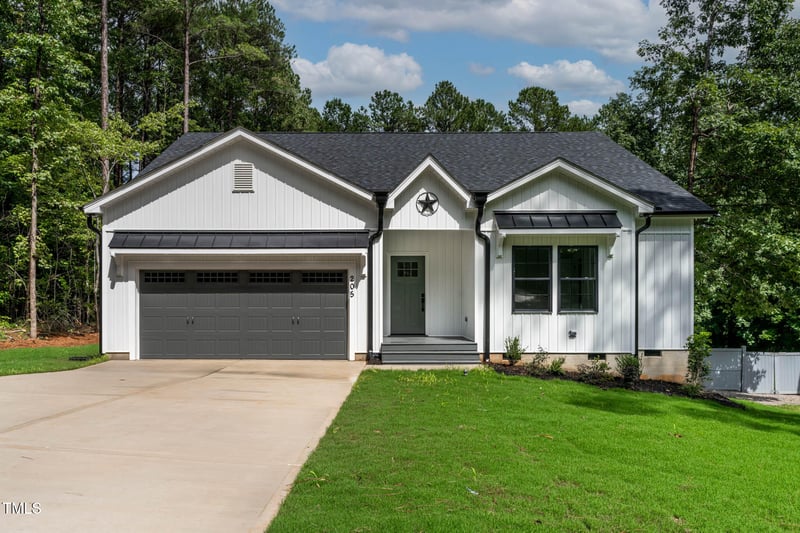 205 Shawnee Dr, Louisburg, NC 27549