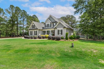 205 Sherman Pines Dr, Fuquay Varina, NC 27526