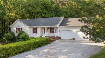 205 Smiths Creek Dr, Clayton, NC 27520