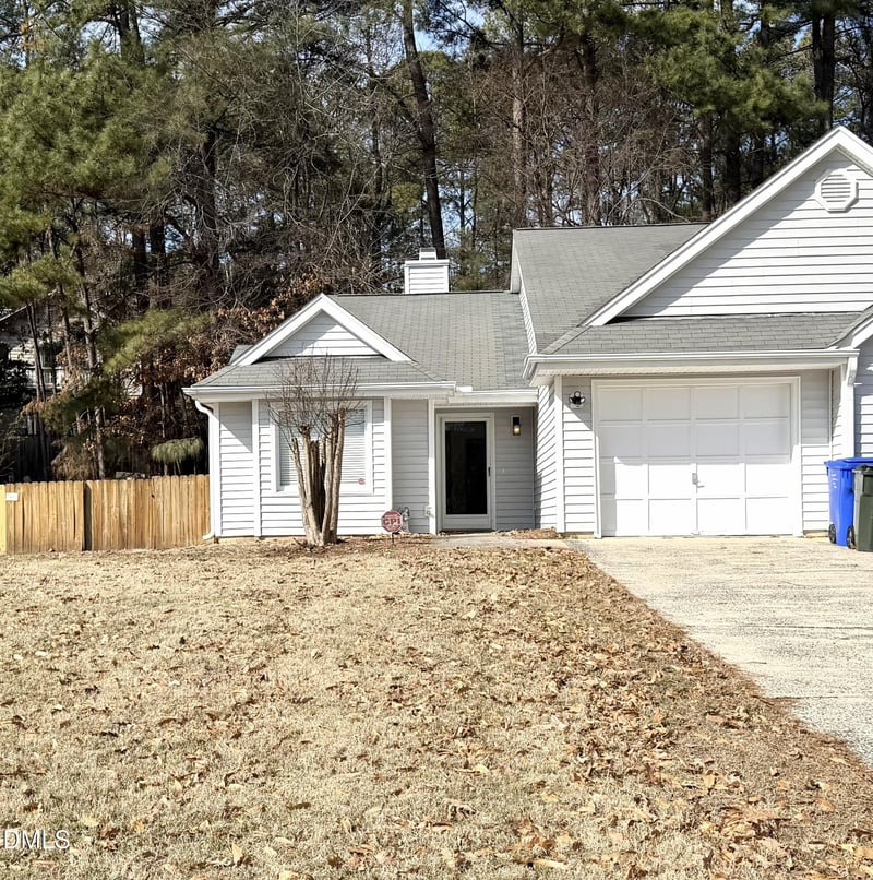 205 Standish Dr, Chapel Hill, NC 27517