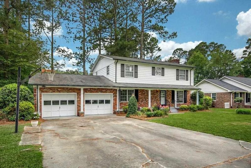 205 W Stevens St, Smithfield, NC 27577