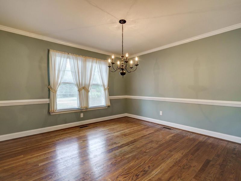 205 Stone Ln, Clayton, NC 27520