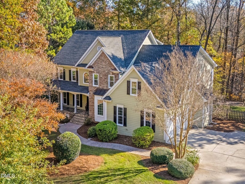 205 Sunset Grove Dr, Holly Springs, NC 27540