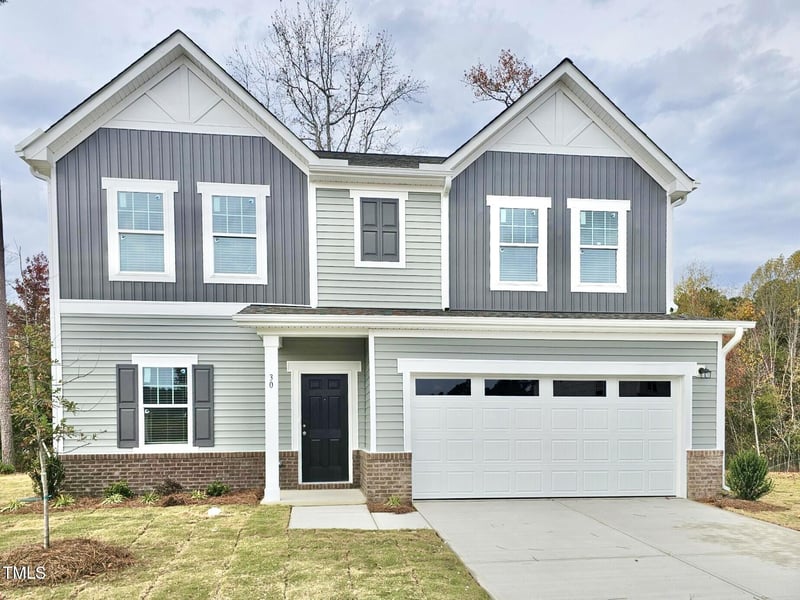 205 Swift Park Dr, Zebulon, NC 27597