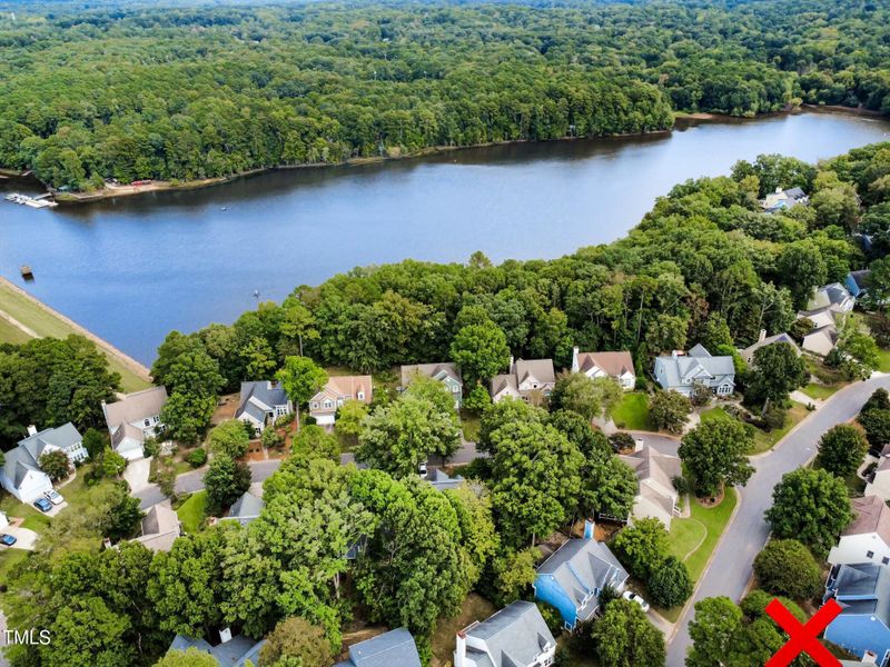 205 Swiss Lake Dr, Cary, NC 27513