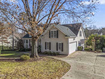 205 Townsend Dr, Clayton, NC 27527