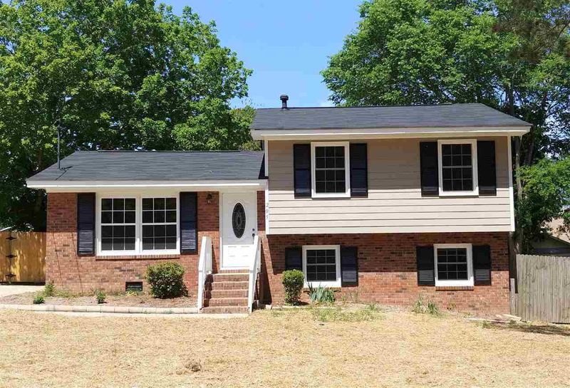 205 Trail Of Merlin, Garner, NC 27529