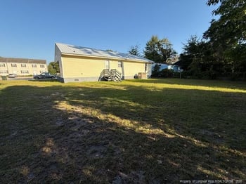 205 Waddell Dr, Fayetteville, NC 28301