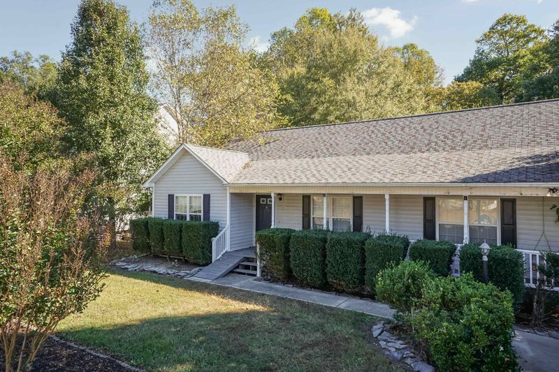205 Walnut Creek Dr, Clayton, NC 27520