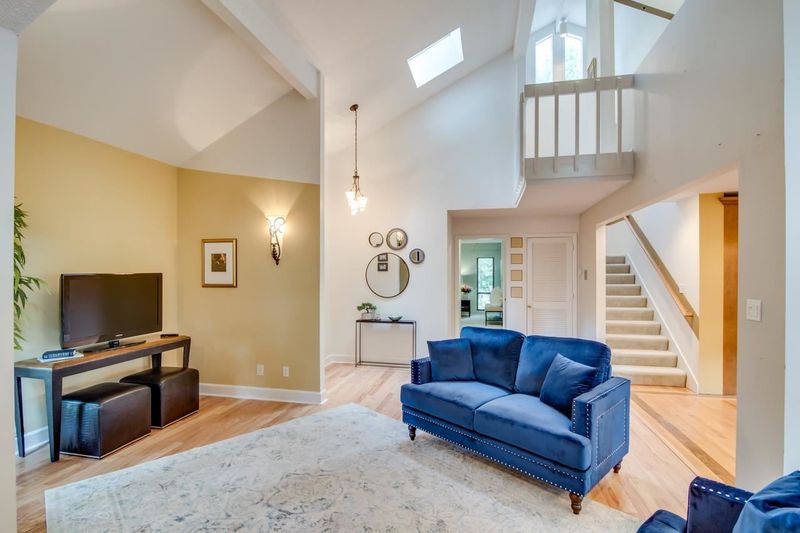 205 Weatherbend, Pittsboro, NC 27312