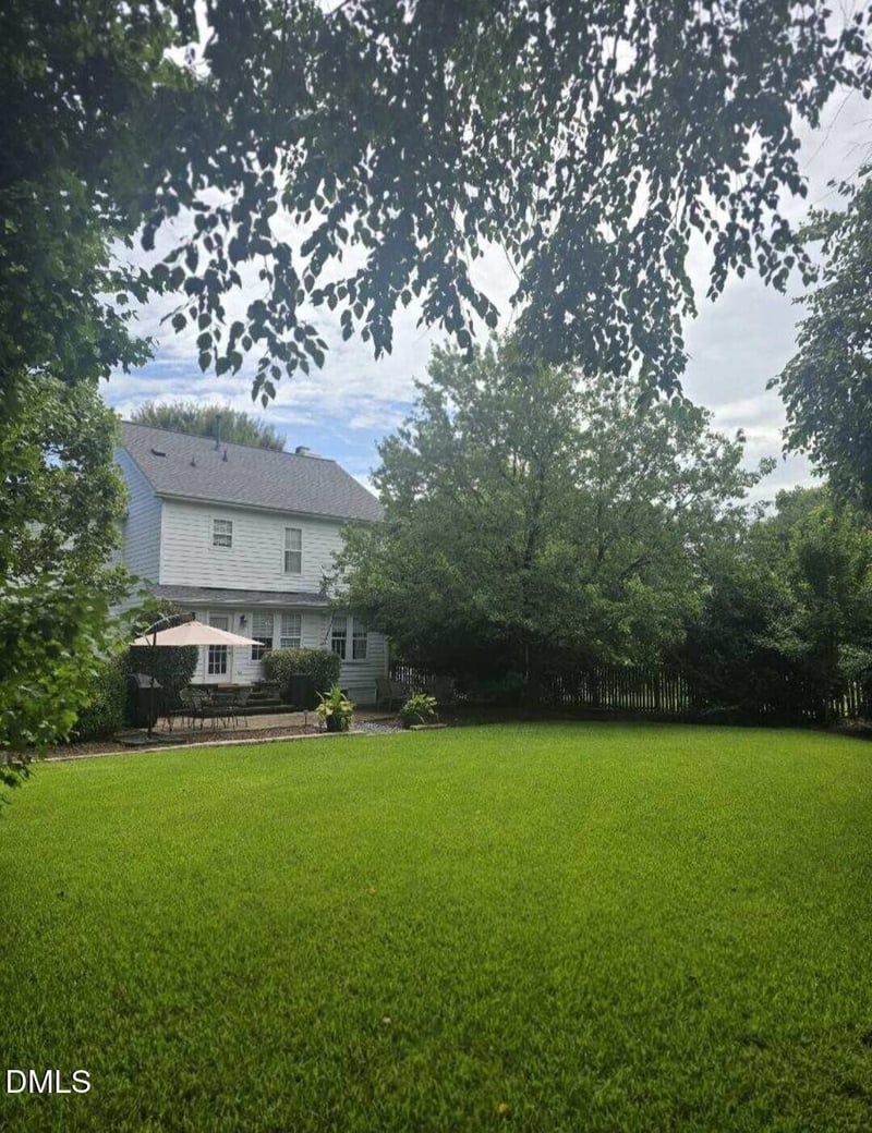 205 Weathervane Way, Holly Springs, NC 27540