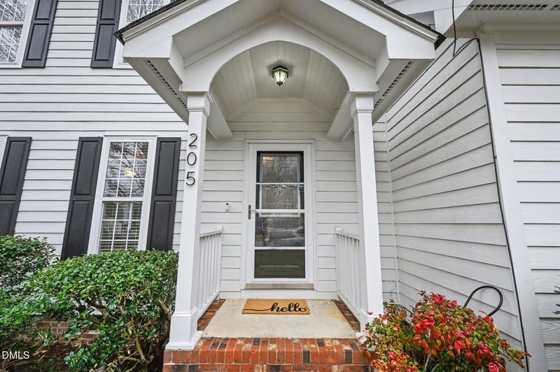 205 Weathervane Way, Holly Springs, NC 27540