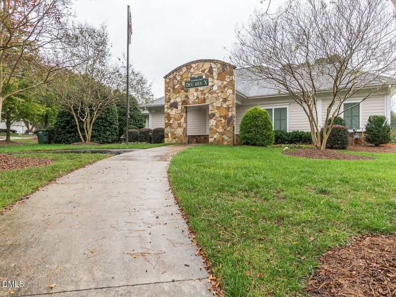 205 Wedgemere St, Cary, NC 27519