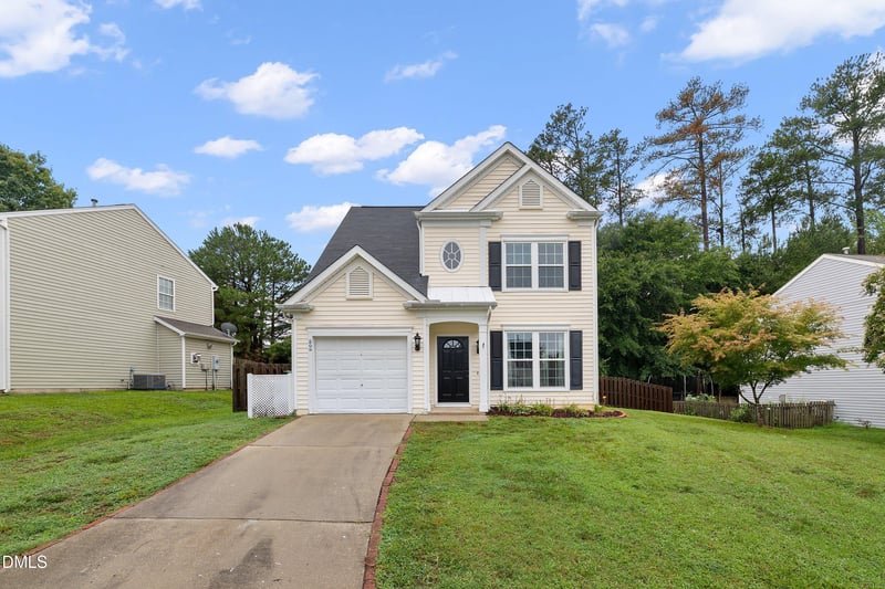 205 Weststone Blvd, Fuquay Varina, NC 27526