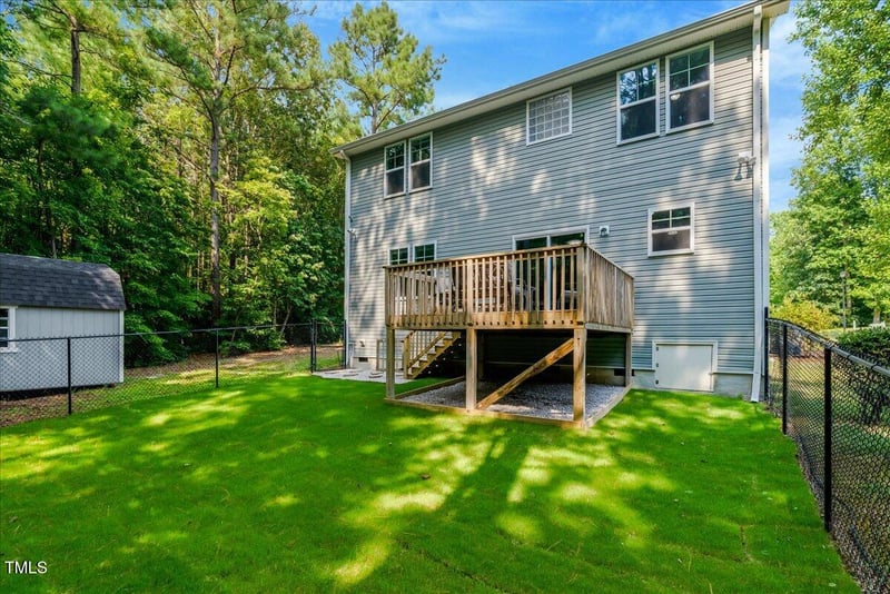 205 Willow Ridge Dr, Louisburg, NC 27549