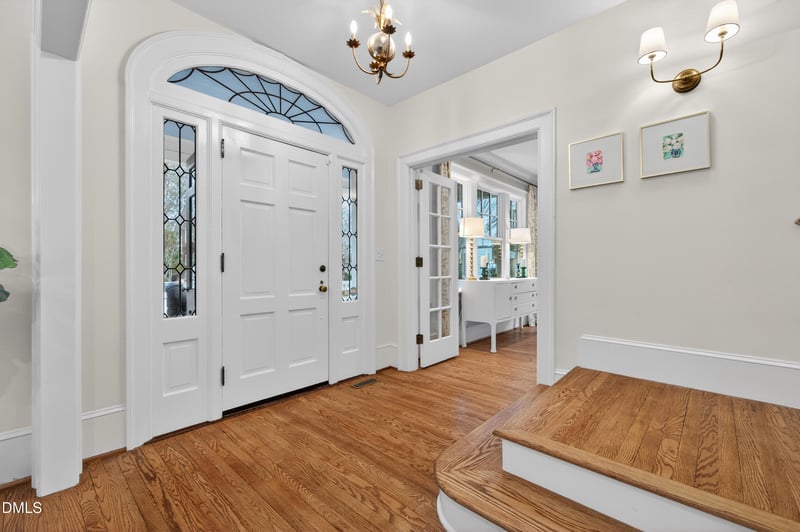 205 Woodburn Rd, Raleigh, NC 27605