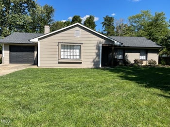 205 Woodhaven Dr, Burlington, NC 27217