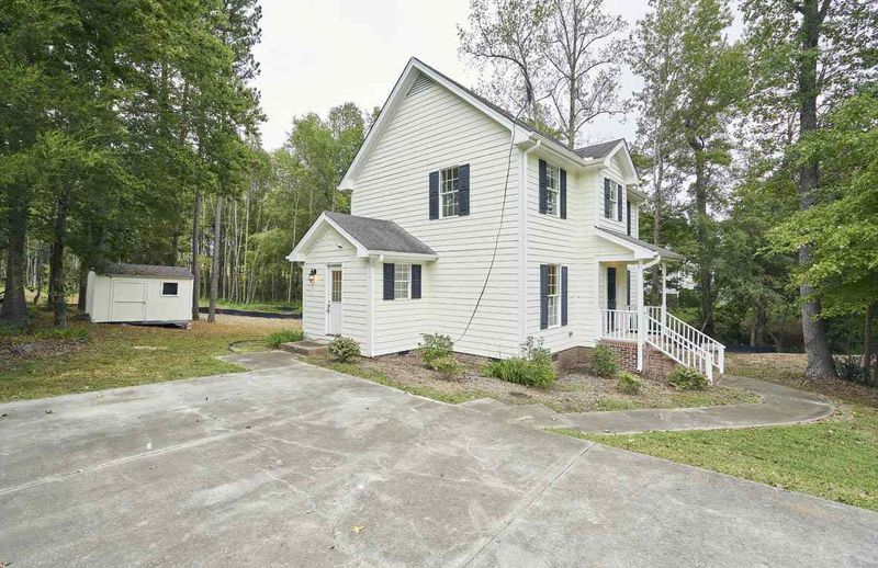 2050 Ferbow Dr, Creedmoor, NC 27522