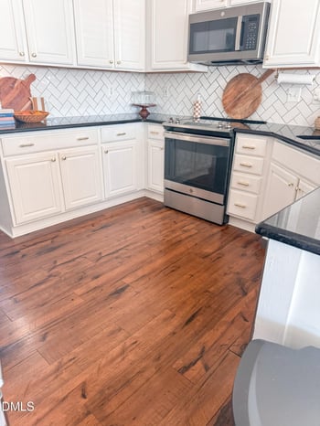 2050 Rosebriar Ln, Fuquay Varina, NC 27526