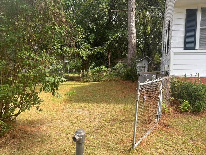 2051 Osceola Dr, Fayetteville, NC 28301