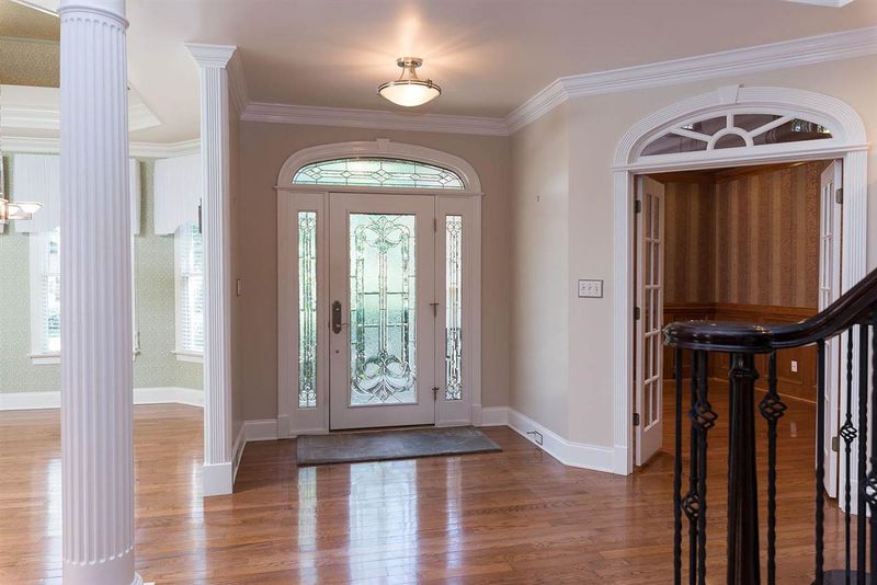 2052 Langham Ln, Raleigh, NC 27615