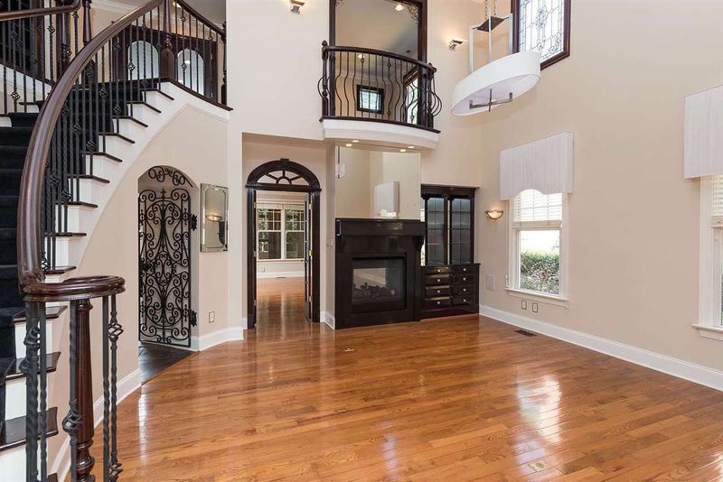 2052 Langham Ln, Raleigh, NC 27615