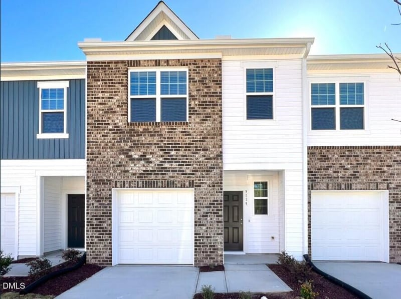 2053 Glen Crossing Dr, Durham, NC 27704