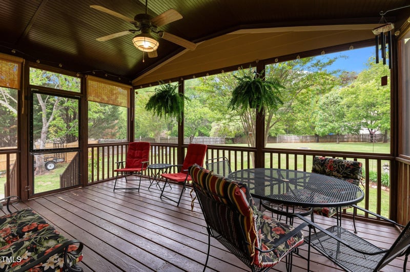 2053 Monthaven Dr, Wake Forest, NC 27587