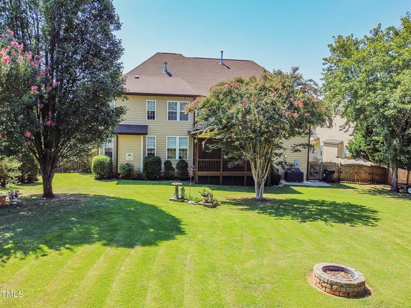 2053 Monthaven Dr, Wake Forest, NC 27587